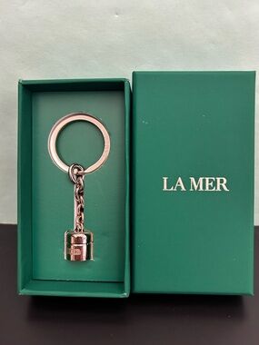La Mer Metal Cream Jar Keychain Bag Charm Promotional Gift with Box